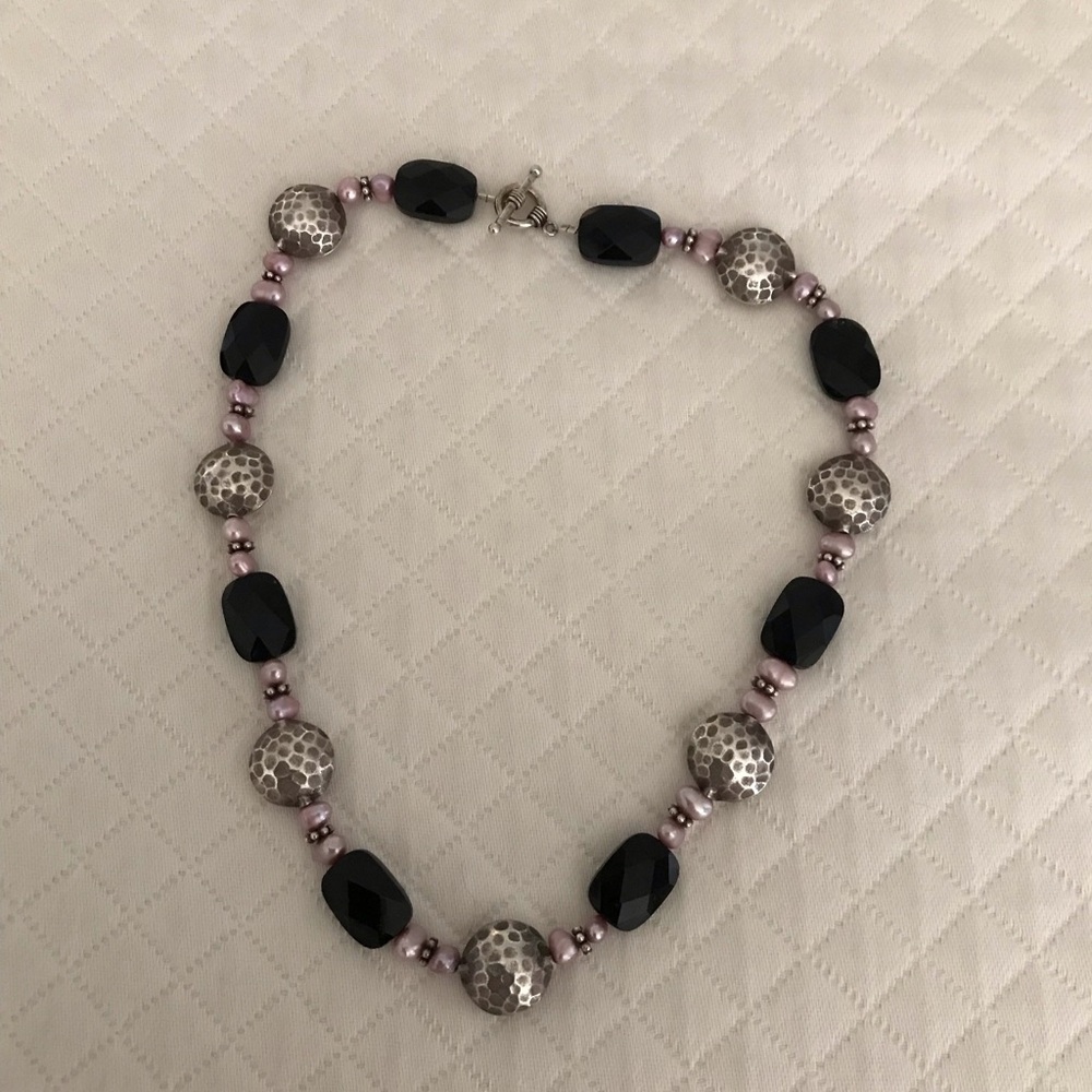 Elegant Black and Silver Beaded Necklace